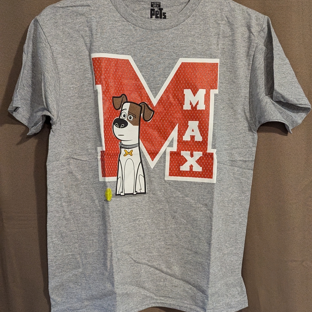 Gray Dog T-Shirt with Red Max Graphic